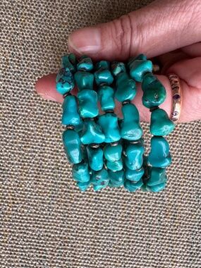 Chunky Turquoise Beaded Wire Wrap Bracelet